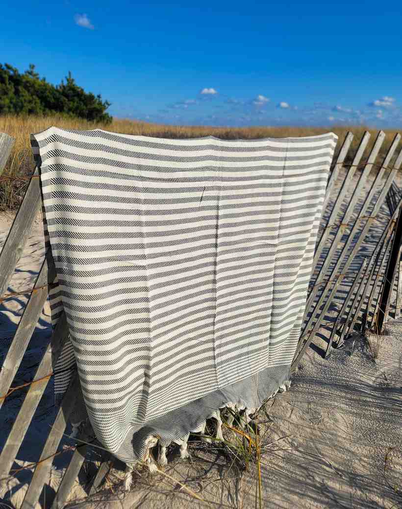 Mesa Market Throw Blanket