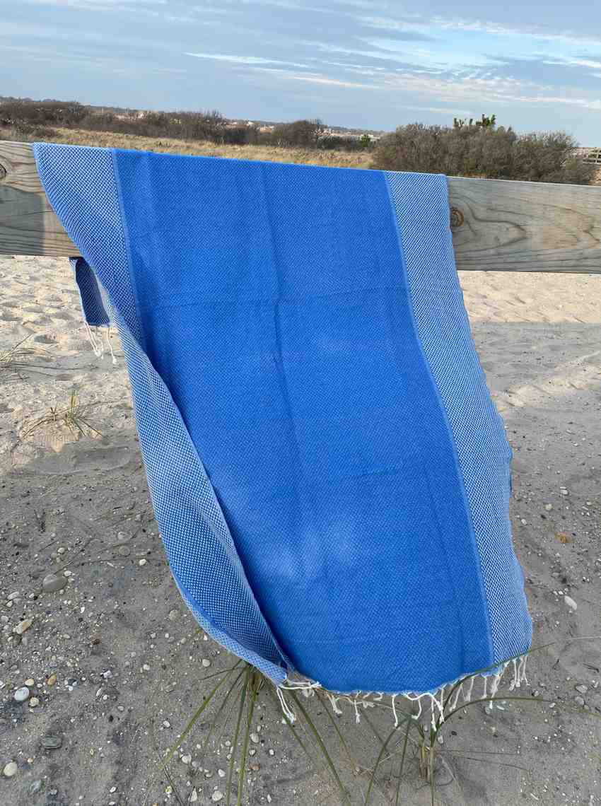 Yansima Throw