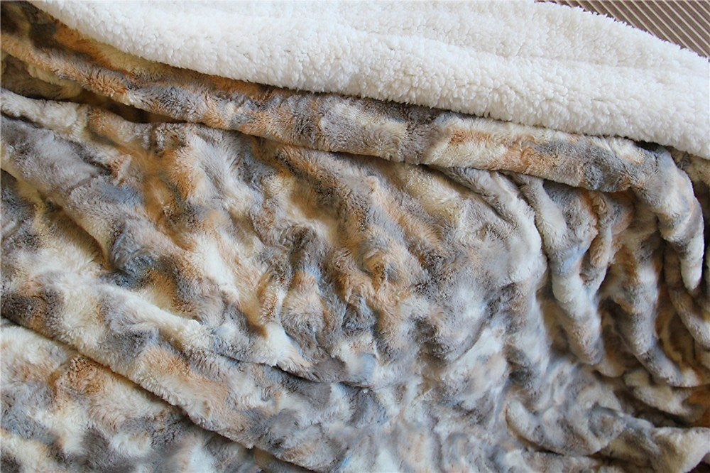 Tache Luxurious Russian Lynx Faux Fur Throw Blanket