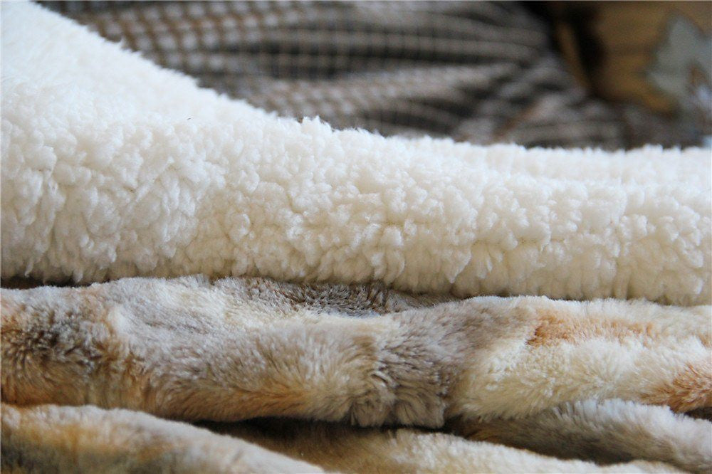 Tache Luxurious Russian Lynx Faux Fur Throw Blanket