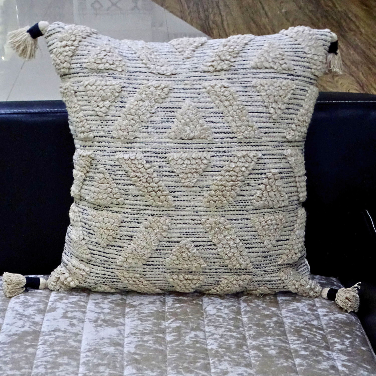 Ivory Mesa Handloom Pillow